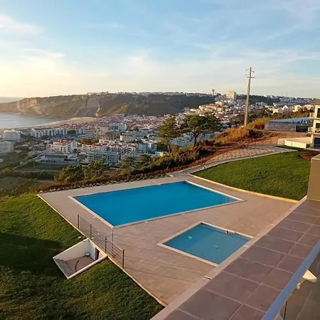 Afrodite Styling Penthouse Apartment *